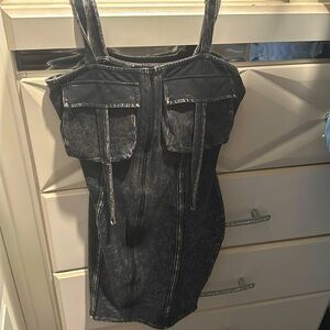 Size S akira mini dress